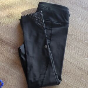 Lululemon Black Tight Stuff Tight Leggings Size 6